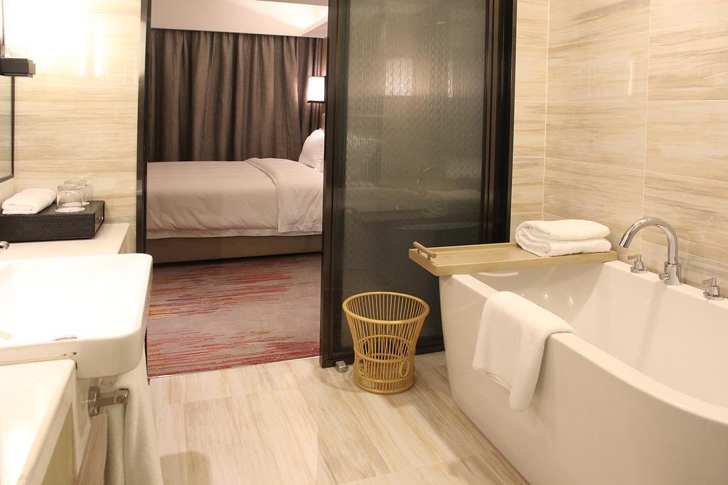 Shenyang Oriental Ginza International Hotel Room photo